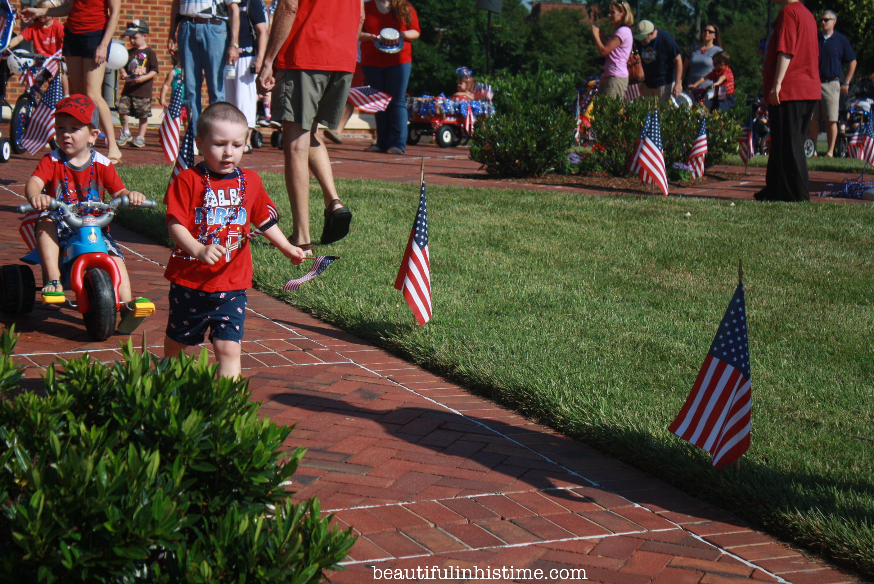 Patriotic Preschool Parade in Small-town North Carolina #patriotic #preschool #parade #4thofjuly #independenceday #Northcarolina