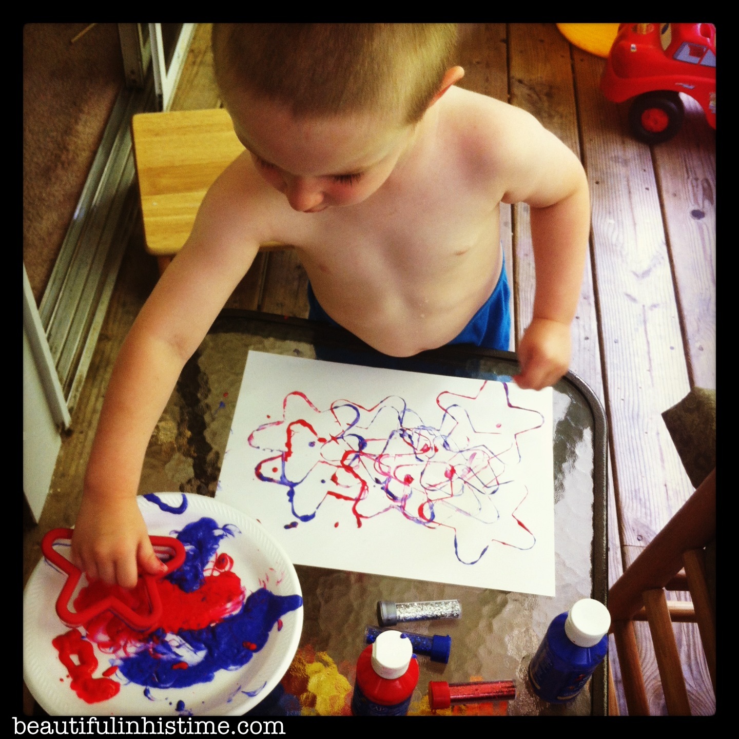 star cookie cutter painting #patriotic #preschool unit #4thofjuly #homeschool #independenceday